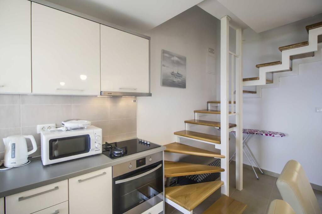 Holiday Home Aria Podgora Luaran gambar