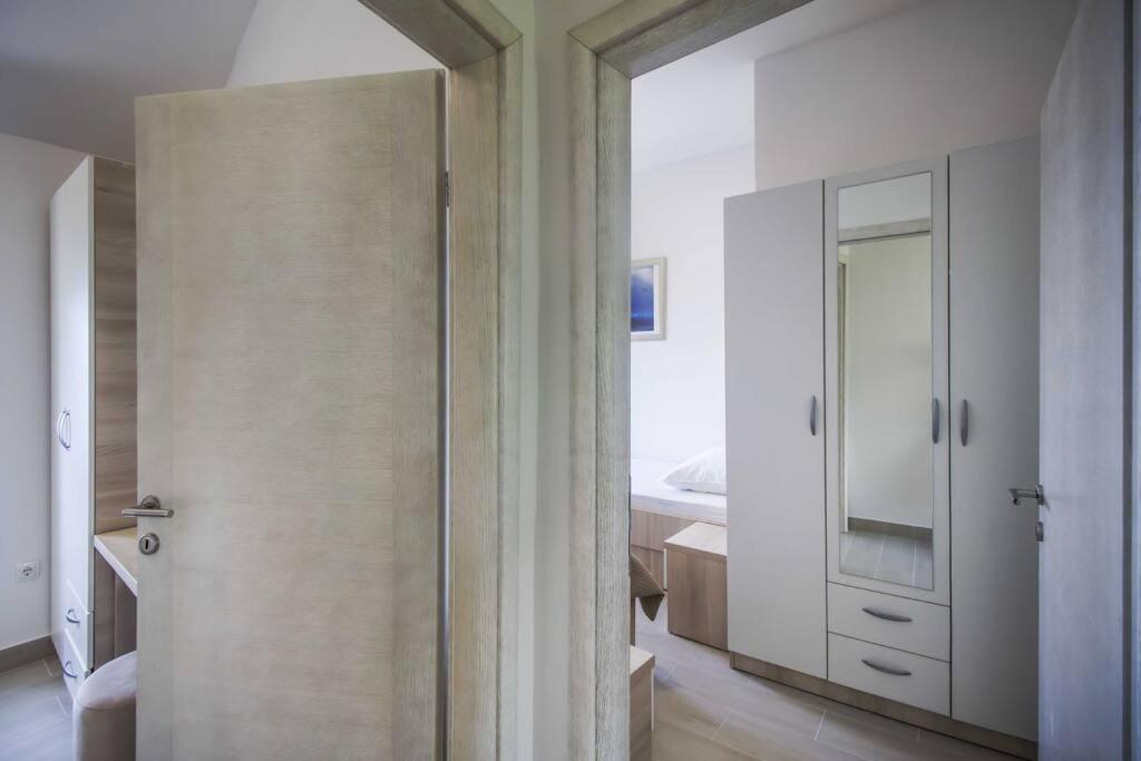 Holiday Home Aria Podgora Luaran gambar