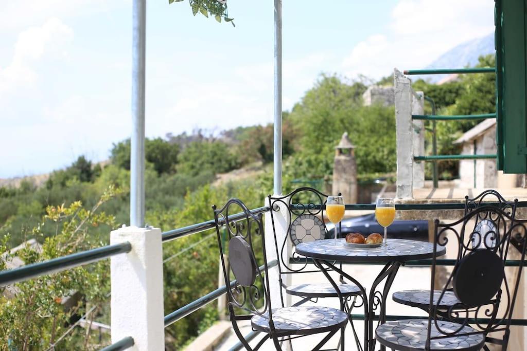Holiday Home Aria Podgora Luaran gambar